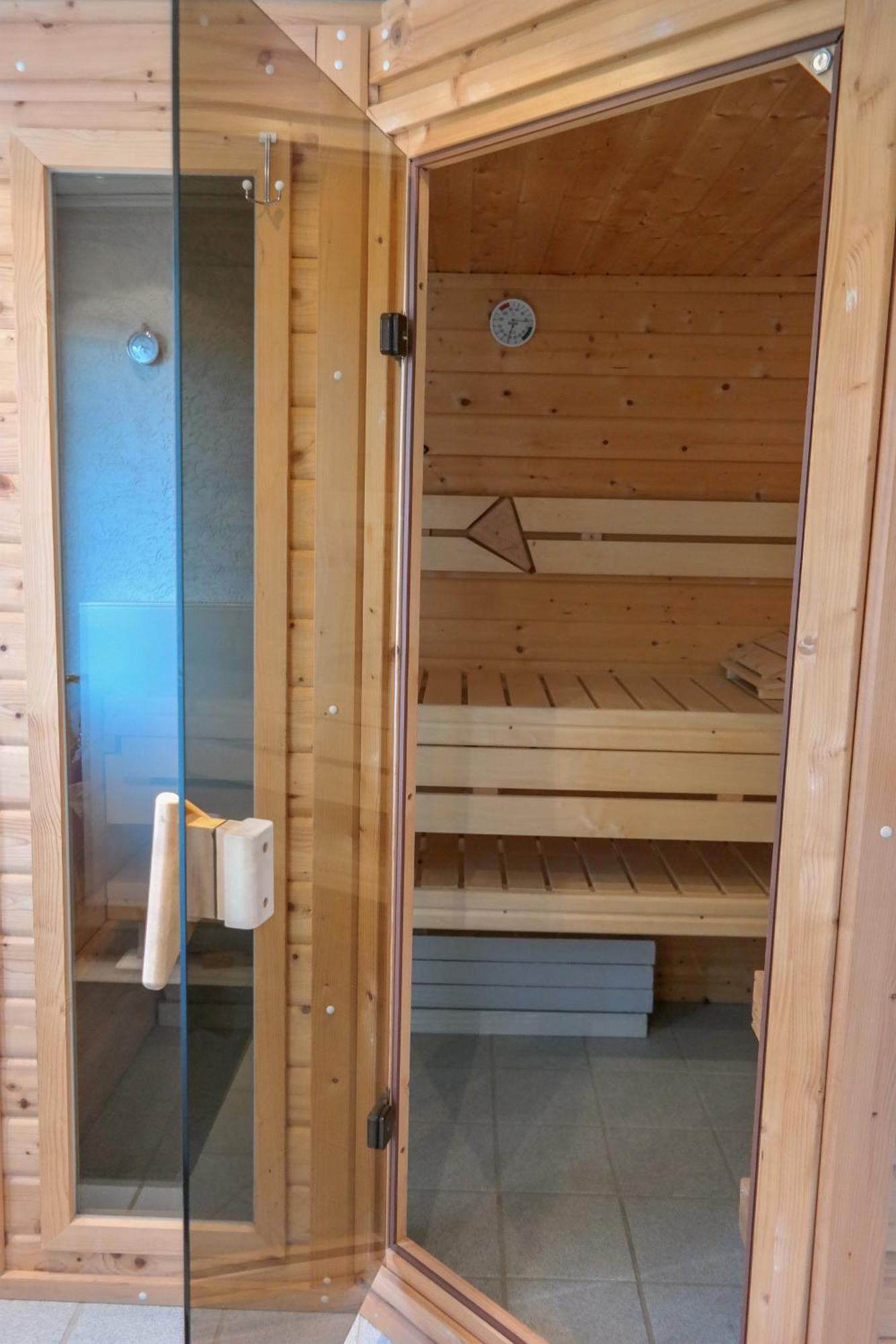 Holiday home 4pers House Christine W Sauna, Winter Garden & Fishing Pier Anjum